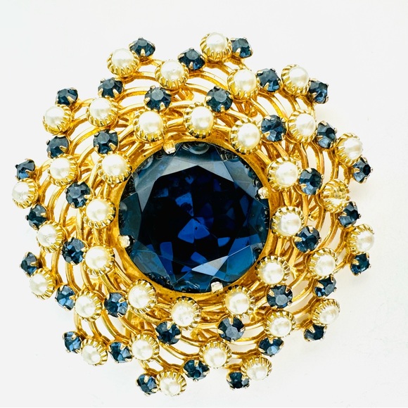 VTG Judy Lee Pinwheel Wreath Sapphire Blue Glass Rhinestone Gold Plated Brooch - Picture 6 of 16